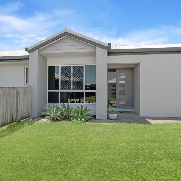 10/21 Sunita Drive, Andergrove, QLD 4740 AUS