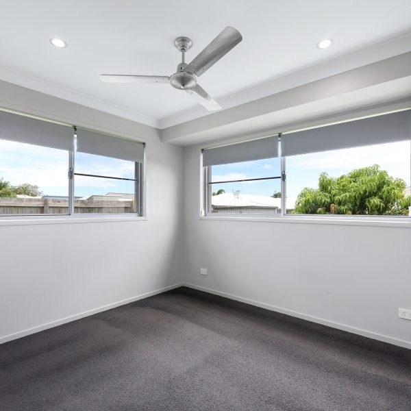8 Flintwood Street, Rural View, QLD 4740 AUS
