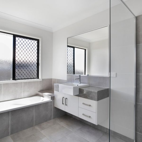 13 Excelsa Circuit, Rural View, QLD 4740 AUS