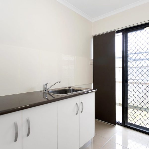 18 Salisbury Place, Ooralea, QLD 4740 AUS