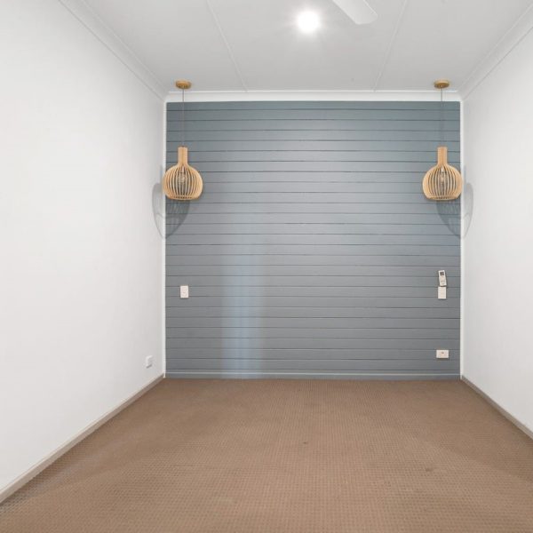 26 High Street, Walkerston, QLD 4751 AUS