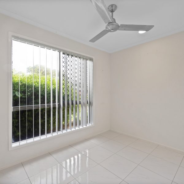 15 Barnfield Drive, Beaconsfield, QLD 4740 AUS