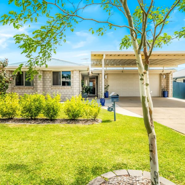 4 Raylene Street, Mount Pleasant, QLD 4740 AUS