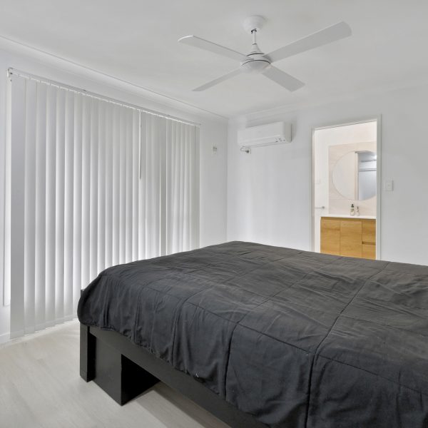 56 Bradman Drive, Glenella, QLD 4740 AUS