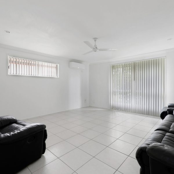 56 Bradman Drive, Glenella, QLD 4740 AUS