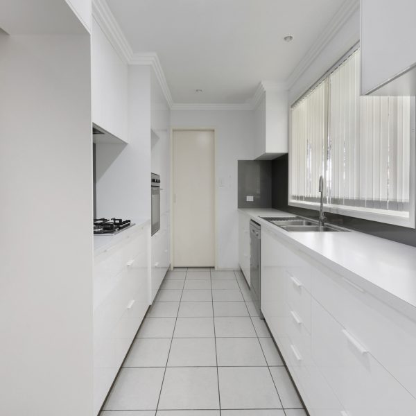 56 Bradman Drive, Glenella, QLD 4740 AUS