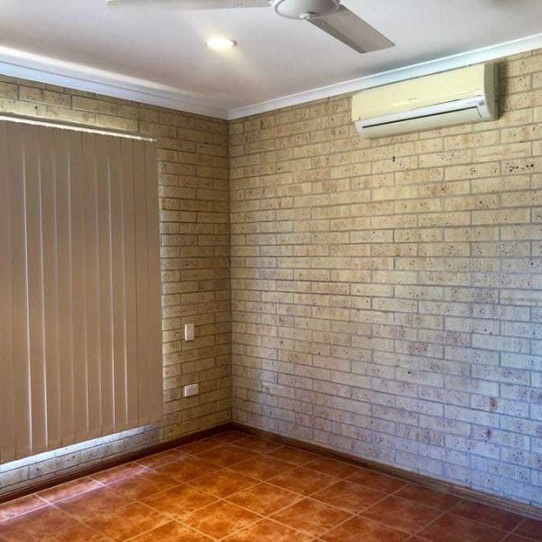 2/2 Barnfield Drive, Andergrove, QLD 4740 AUS
