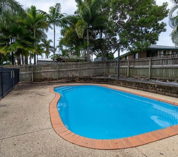 15 Botha Street, Blacks Beach, QLD 4740 AUS