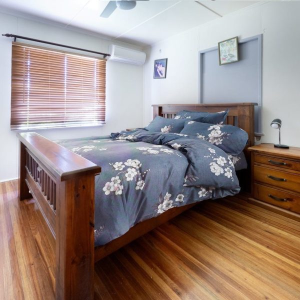 27 Valley Street, North Mackay, QLD 4740 AUS