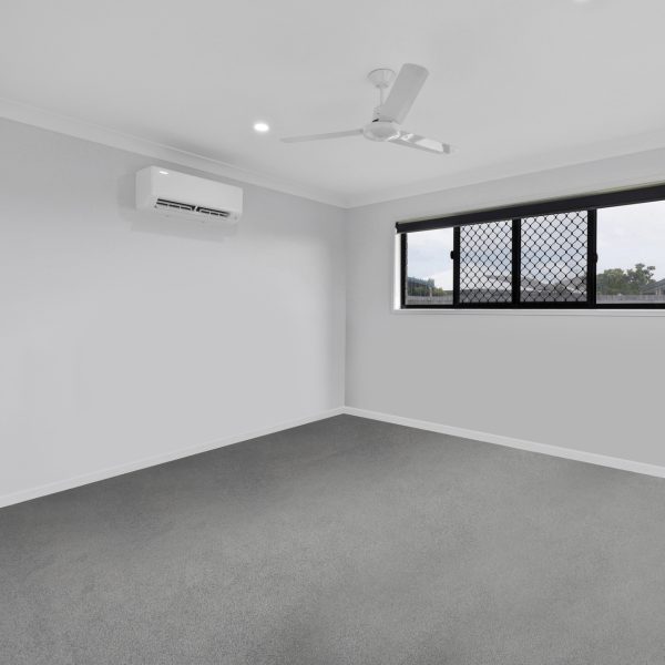 5 Devereux Street, Rural View, QLD 4740 AUS