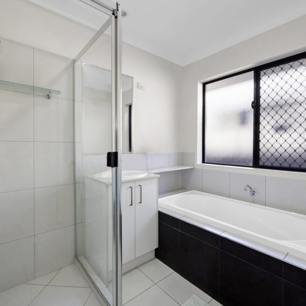 20 Trasero Lane, Beaconsfield, QLD 4740 AUS