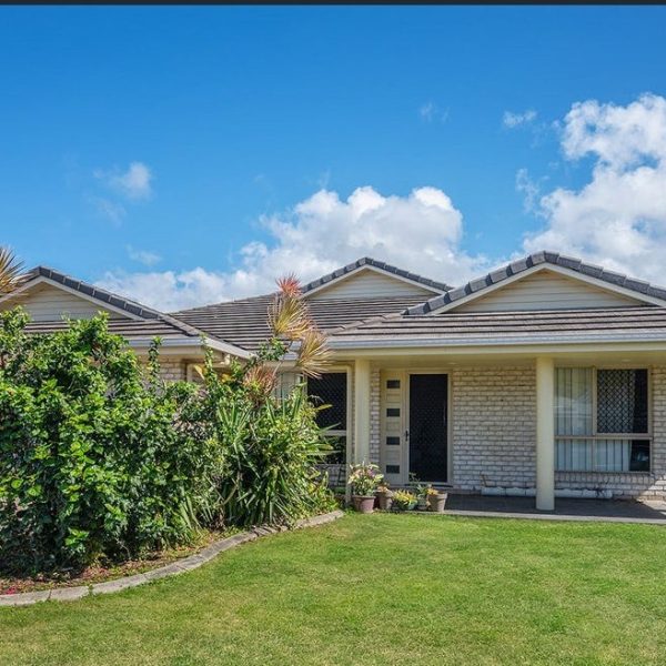 21 Tiffiny Court, Andergrove, QLD 4740 AUS