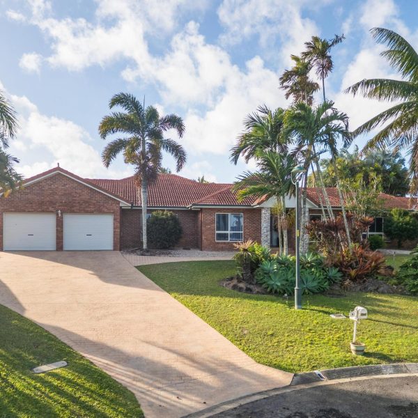 9 Ronnie Court, Rural View, QLD 4740 AUS
