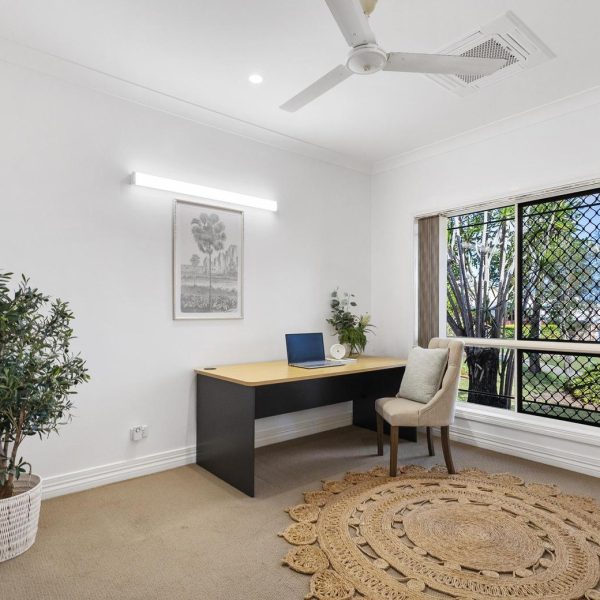 9 Ronnie Court, Rural View, QLD 4740 AUS