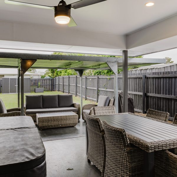 15 Dulcis Drive, Rural View, QLD 4740 AUS