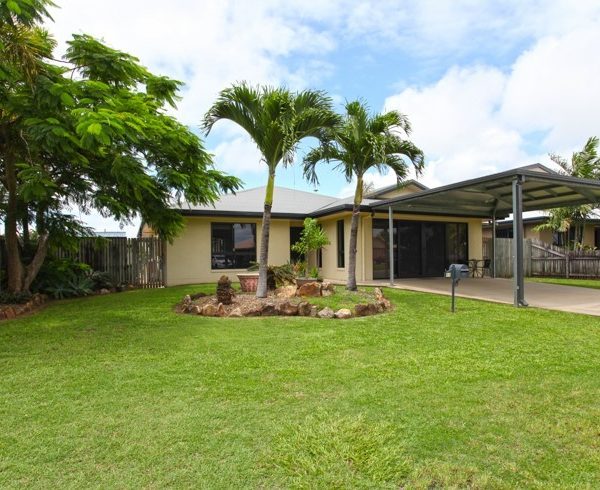 11 Stuart Hindle Drive, Mount Pleasant, QLD 4740 AUS