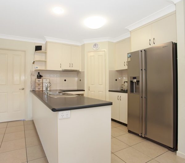 11 Stuart Hindle Drive, Mount Pleasant, QLD 4740 AUS