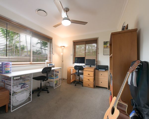30 Peatey Street, Andergrove, QLD 4740 AUS
