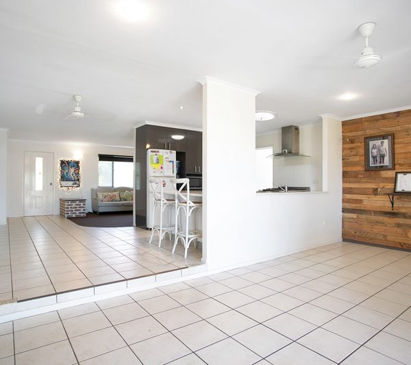 38 Jarrah Street, Beaconsfield, QLD 4740 AUS