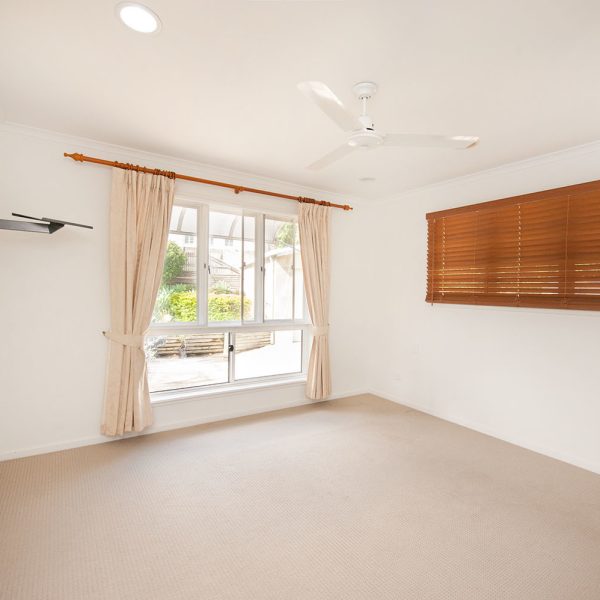 23 Grevillea Drive, Glenella, QLD 4740 AUS