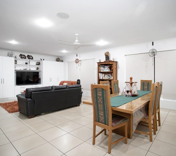 38 Gingham Street, Glenella, QLD 4740 AUS