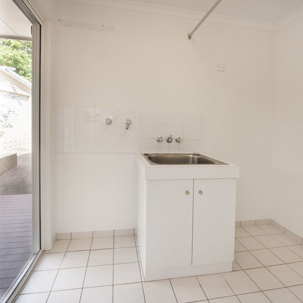 23 Grevillea Drive, Glenella, QLD 4740 AUS
