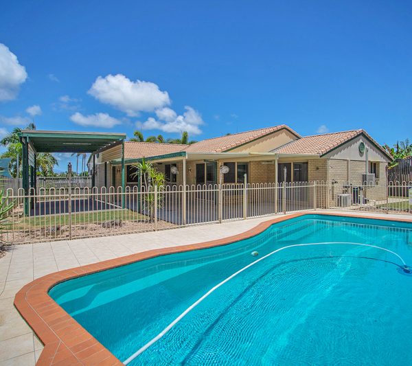 80 Slater Avenue, Blacks Beach, QLD 4740 AUS