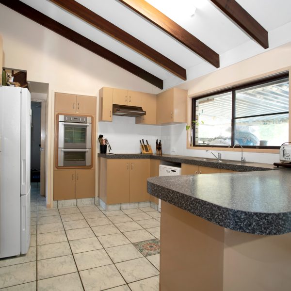 20 Crispin Drive, Mount Pleasant, QLD 4740 AUS