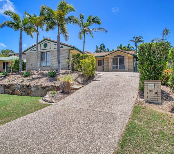 80 Slater Avenue, Blacks Beach, QLD 4740 AUS