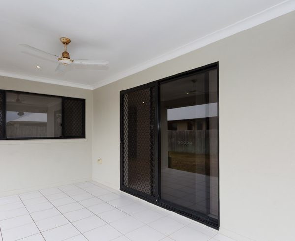 34 Stone Drive, Bucasia, QLD 4750 AUS
