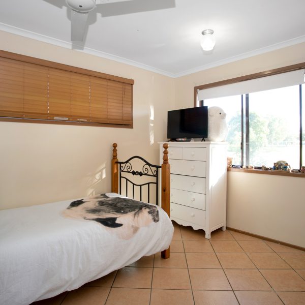 20 Crispin Drive, Mount Pleasant, QLD 4740 AUS