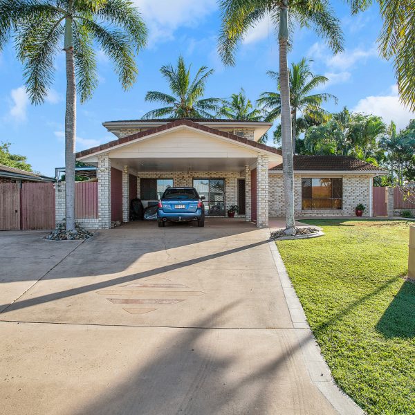 20 Crispin Drive, Mount Pleasant, QLD 4740 AUS