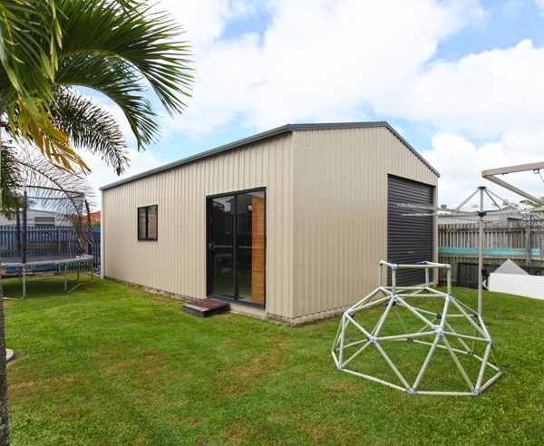 11 Stuart Hindle Drive, Mount Pleasant, QLD 4740 AUS