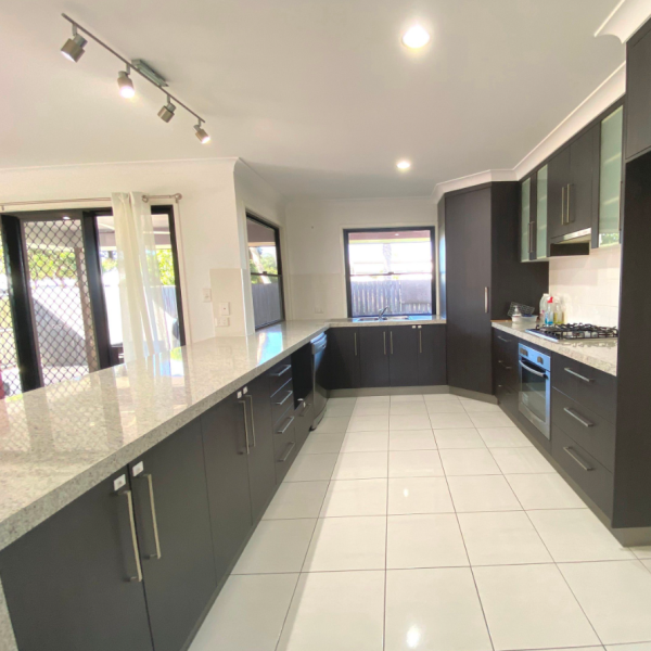 20 Montgomery Street, Rural View, QLD 4740 AUS