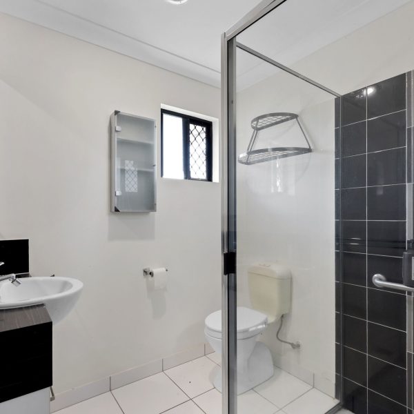 15 Jasmine Drive, Blacks Beach, QLD 4740 AUS