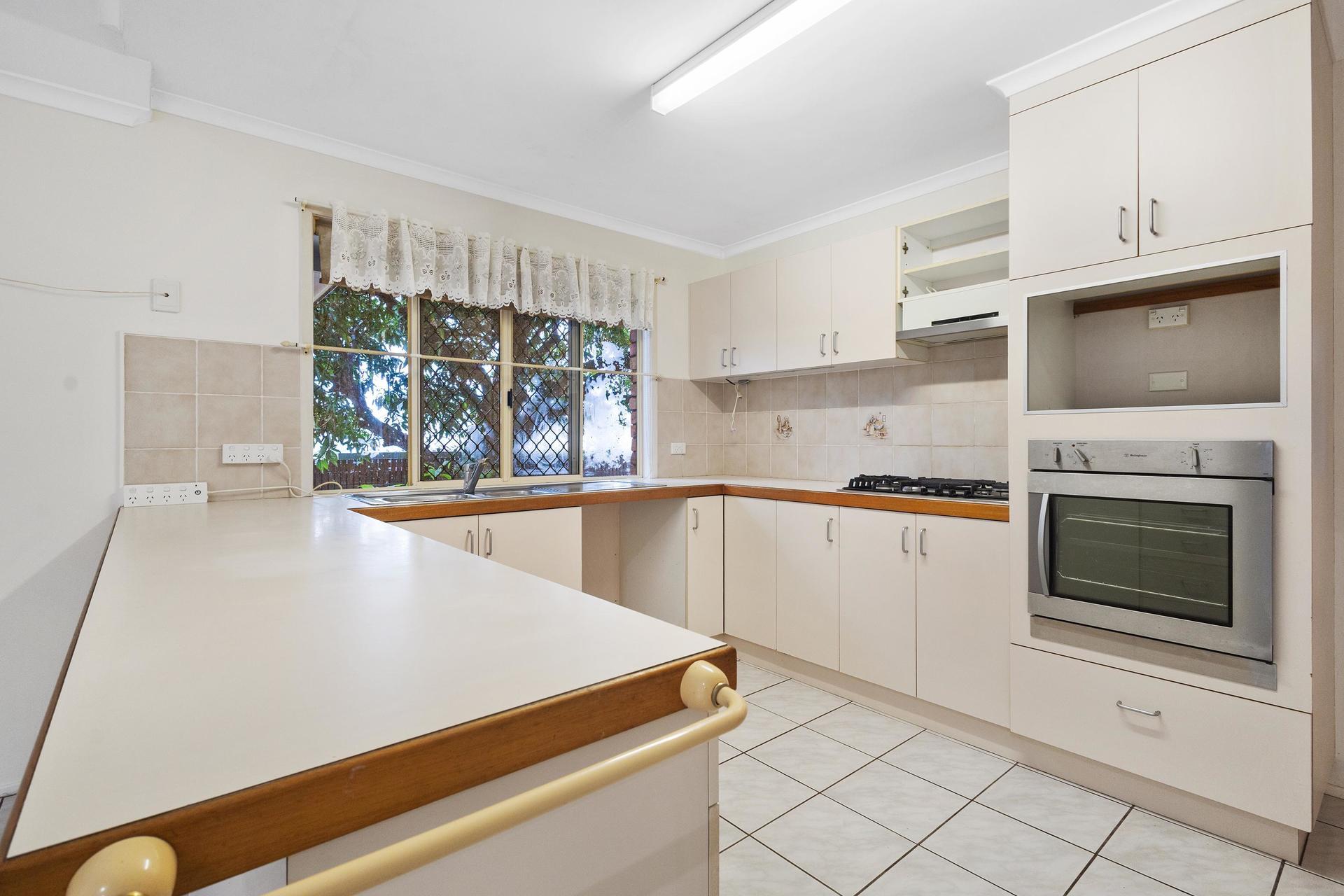 7 Stuart Street, Mount Pleasant, QLD 4740 AUS