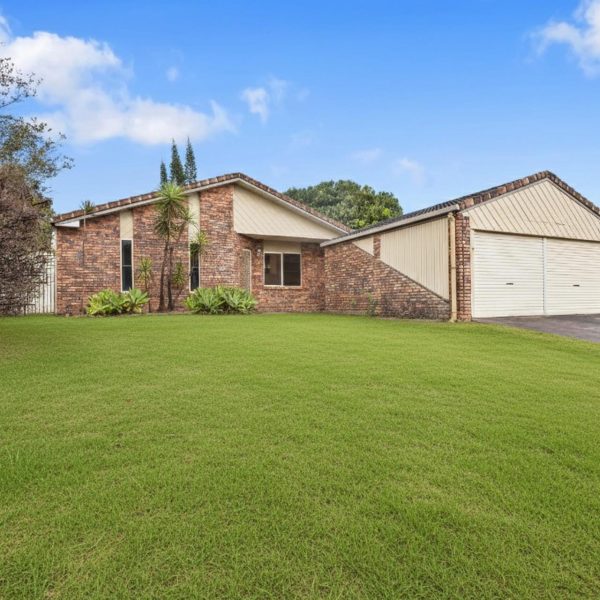 7 Stuart Street, Mount Pleasant, QLD 4740 AUS