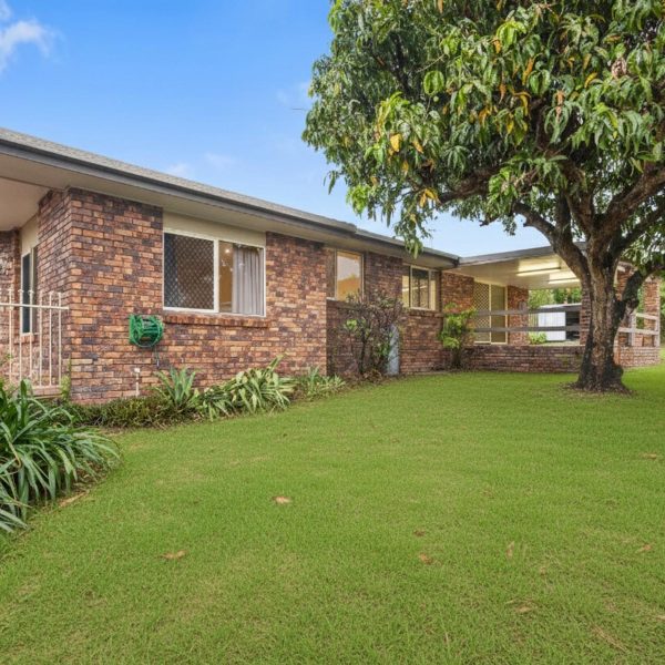 7 Stuart Street, Mount Pleasant, QLD 4740 AUS