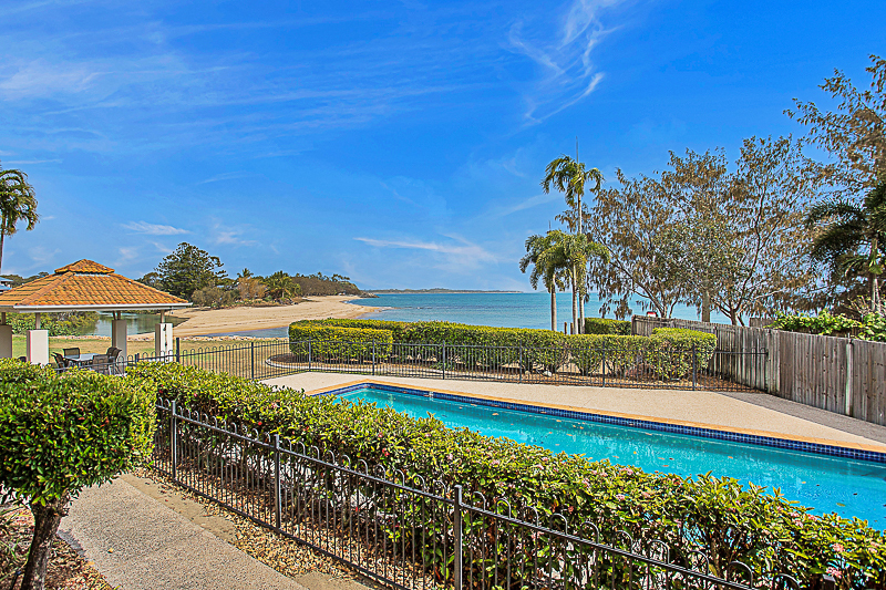 2/38 Beach Road, Dolphin Heads, QLD 4740 AUS