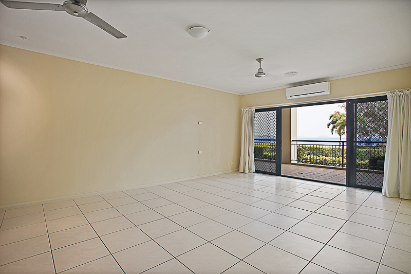 2/38 Beach Road, Dolphin Heads, QLD 4740 AUS
