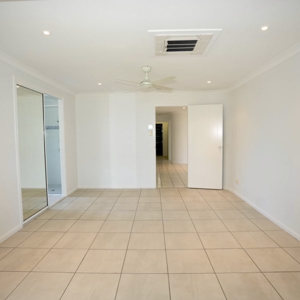 30 Owen Jenkins Drive, Sarina Beach, QLD 4737 AUS