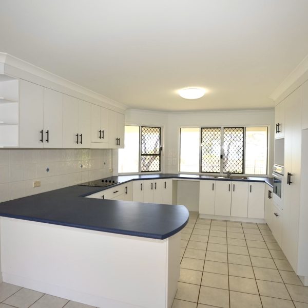 30 Owen Jenkins Drive, Sarina Beach, QLD 4737 AUS