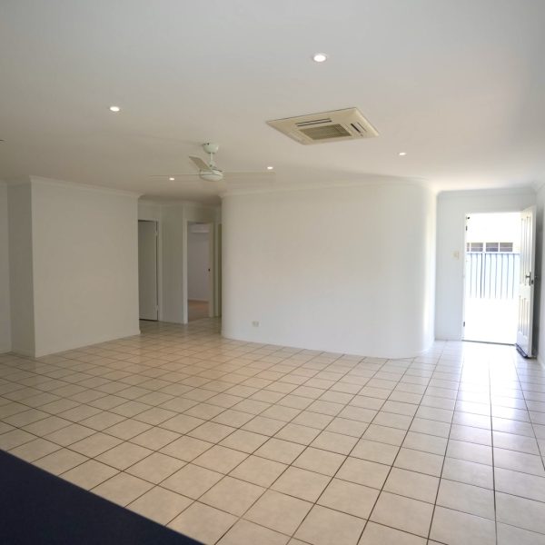 30 Owen Jenkins Drive, Sarina Beach, QLD 4737 AUS