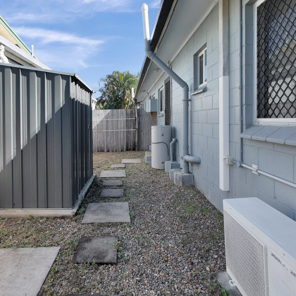 1/19 Van Eldik Avenue, Andergrove, QLD 4740 AUS