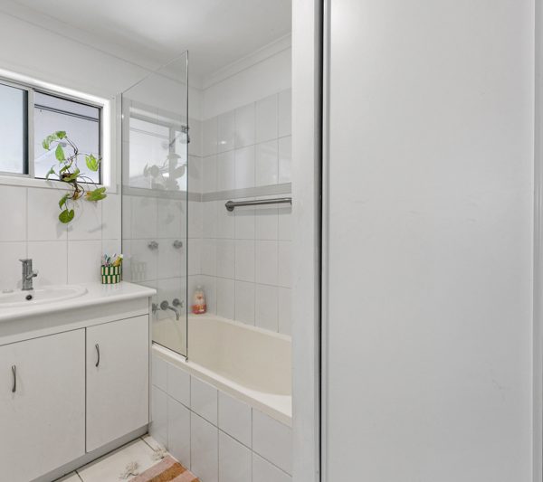 20 Phillip Street, Mount Pleasant, QLD 4740 AUS