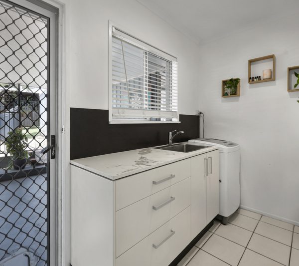 20 Phillip Street, Mount Pleasant, QLD 4740 AUS