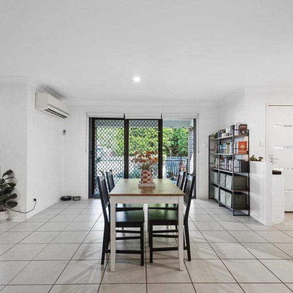 2/18 Danastas Avenue, Eimeo, QLD 4740 AUS