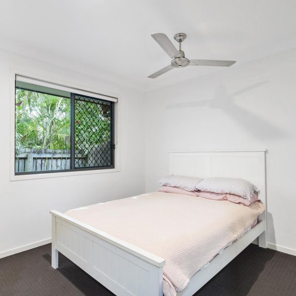 2/18 Danastas Avenue, Eimeo, QLD 4740 AUS