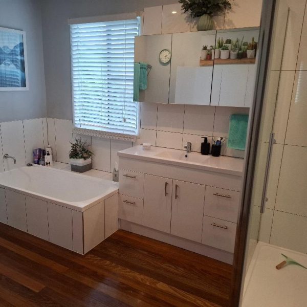 17 O'Keefe Street, West Mackay, QLD 4740 AUS