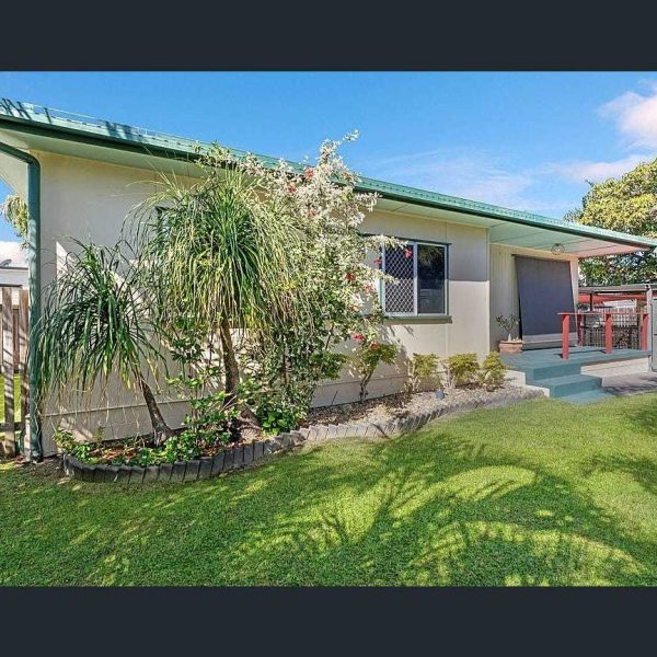 2 Robinson Street, North Mackay, QLD 4740 AUS